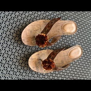 Lindsey Phillips Flip Flops Size 6